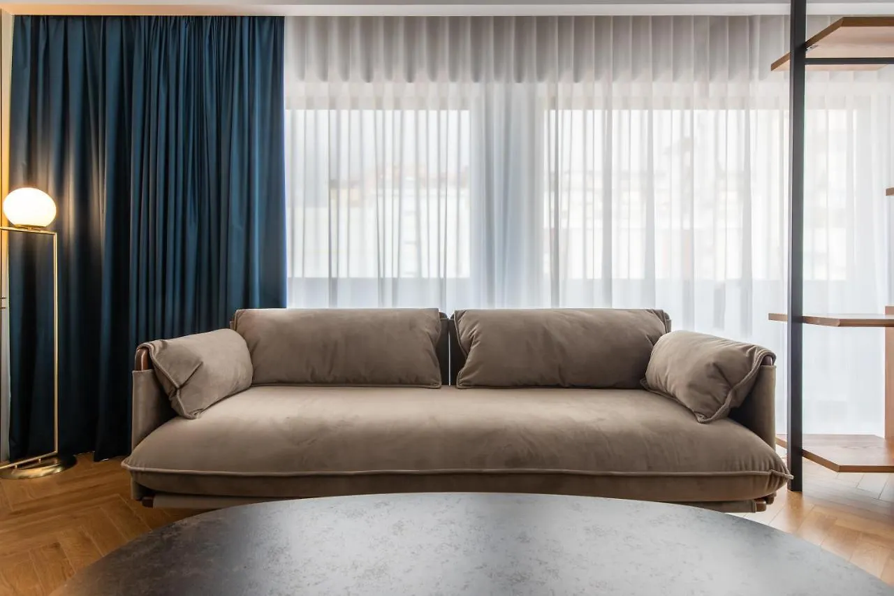 Moncafe Boutique Hotel & Spa 地拉那 4*,