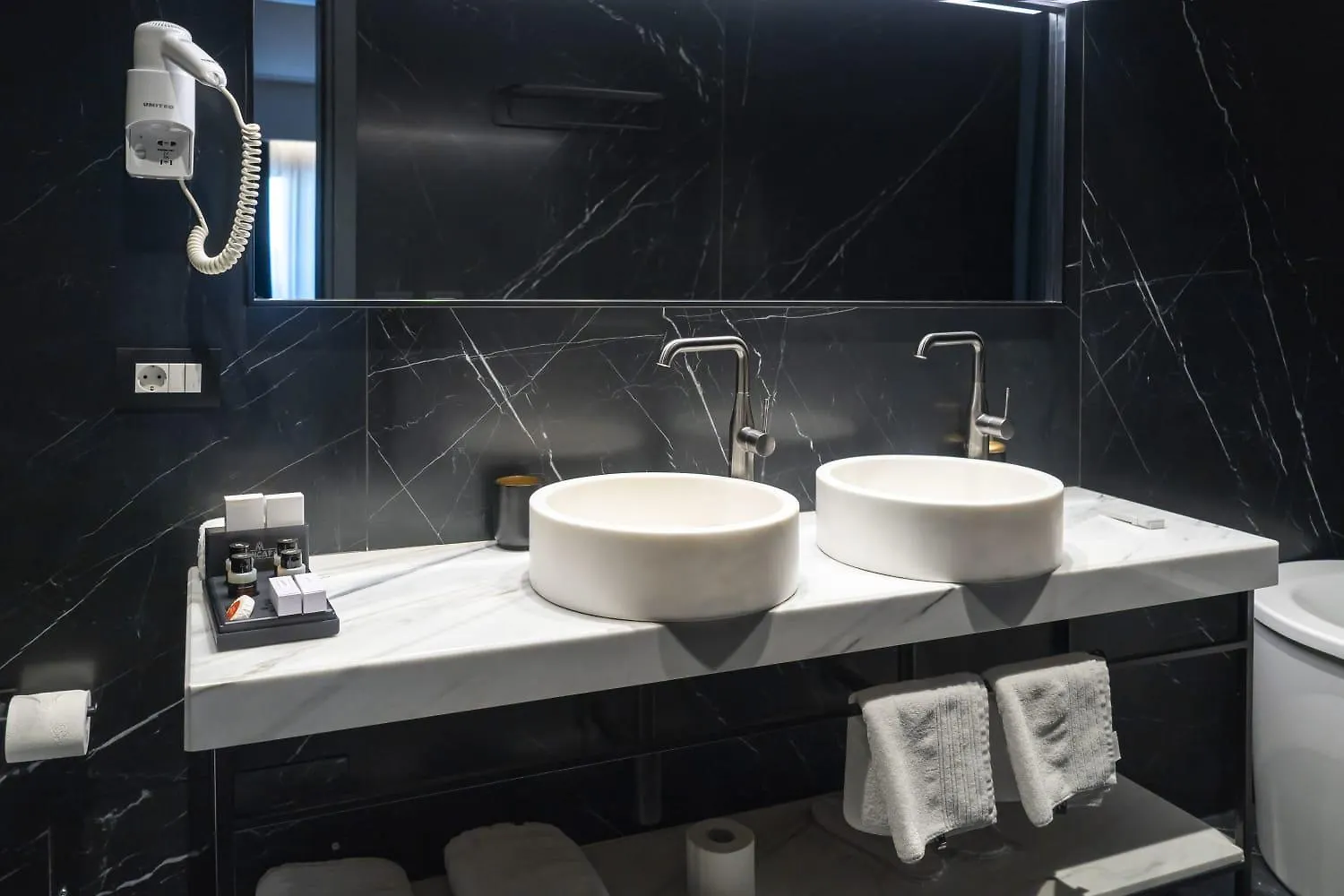 Moncafe Boutique Hotel & Spa Τίρανα