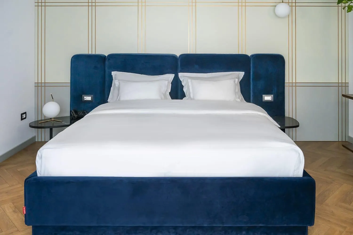 Moncafe Boutique Hotel & Spa 地拉那