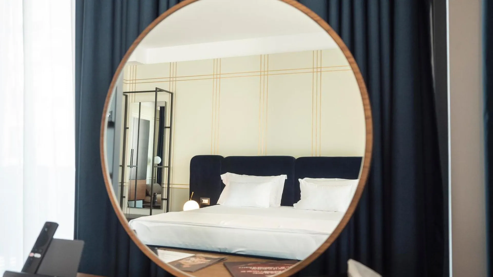 Moncafe Boutique Hotel & Spa Τίρανα