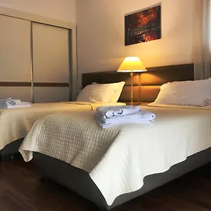 Hotel Chateau Linza, Tirana