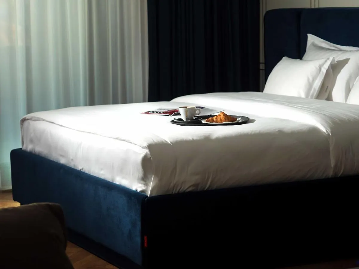 Moncafe Boutique Hotel & Spa Tirana