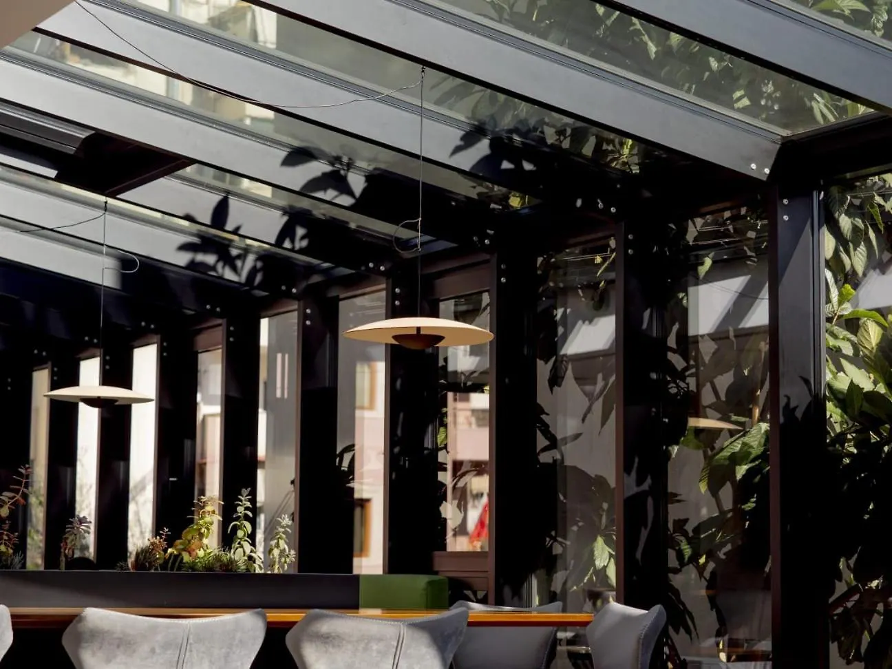 Moncafe Boutique Hotel & Spa Tirana 4*,